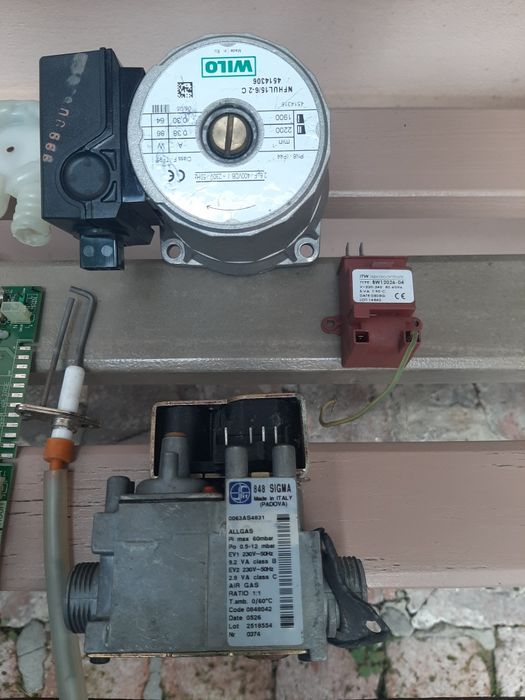 Piese de schimb centrala Ariston ACO 27 mffi