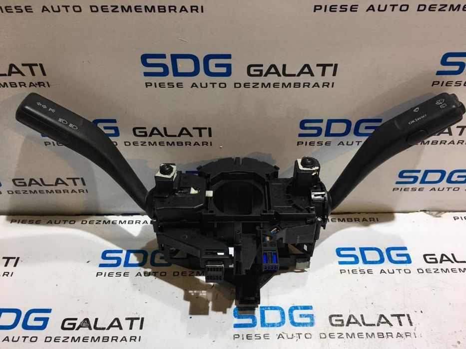 Ansamblu Maneta Semnalizare / Stergatoare / Computer Bord VW Golf 5 2003 - 2009 COD : 1K0 953 519 A / 1K0953519A