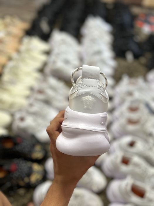 Versace Chain Reaction