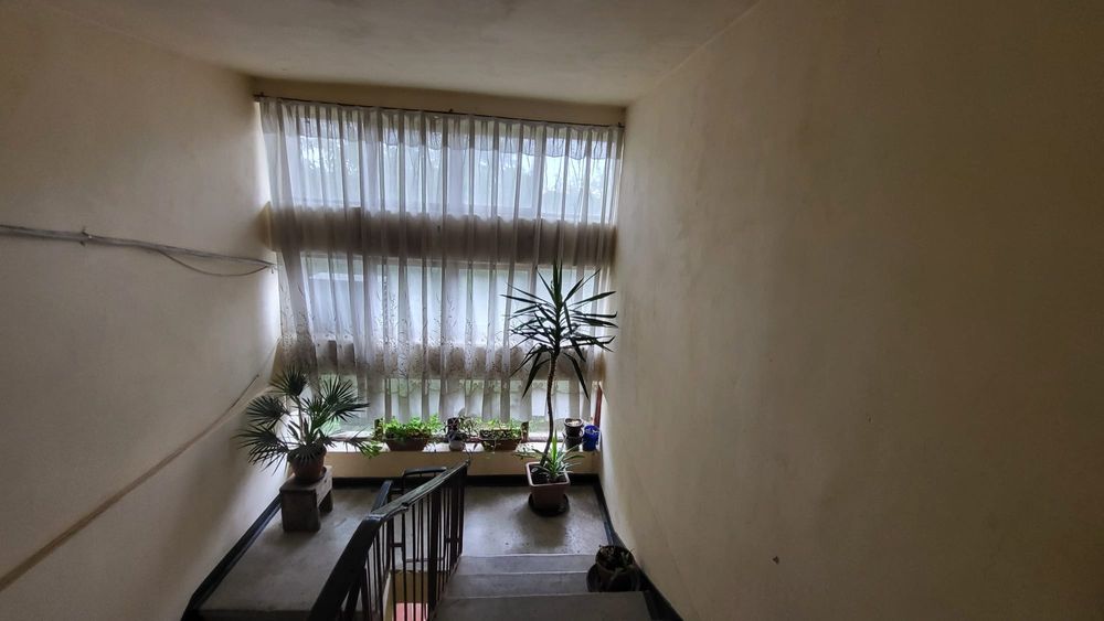 Vând apartament 2 camere, Tatarasti, Jud Bacau