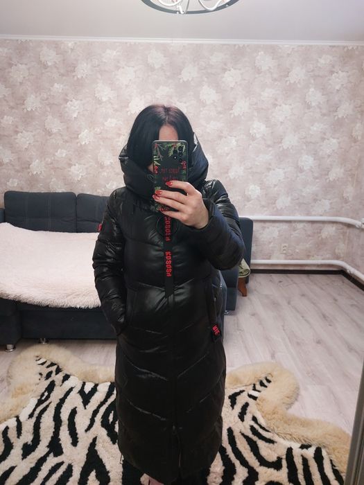 Продам тёплый пуховик