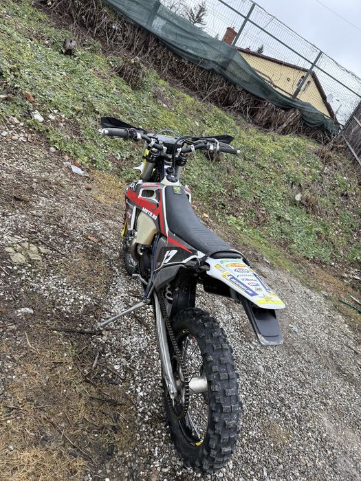Husqvarna 300 TPI 2021