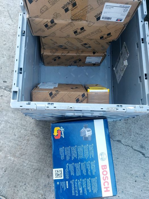 Discuri frâna Față, spate, plăcuțe frâne față, spate și alternator