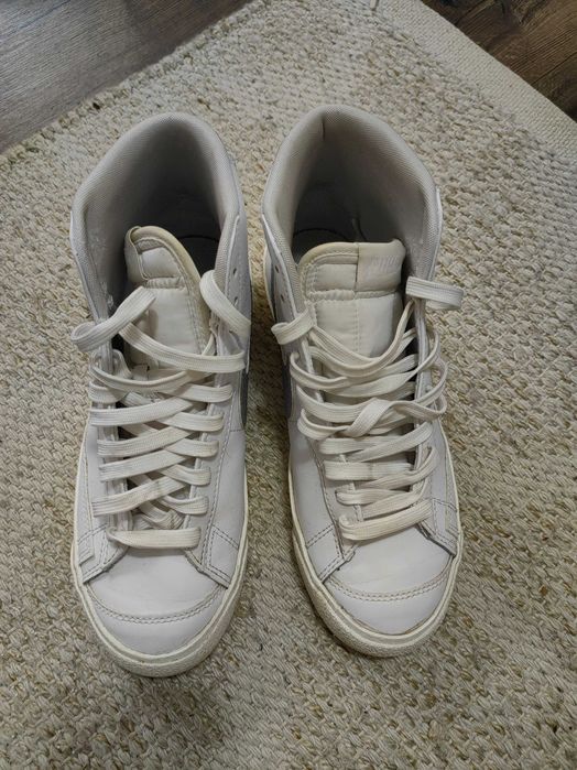 Кецове Nike Blazer