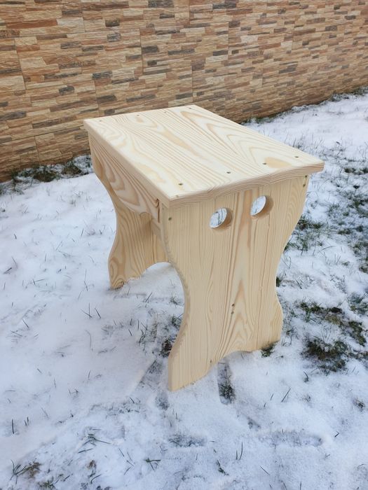 Малко столче (табуретка)