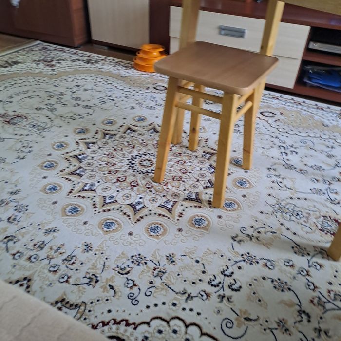 Продам угловой обеденный зону