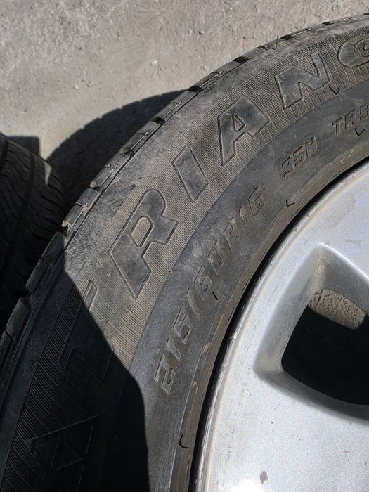 Диски шины р16 + таблетка запаска на ауди