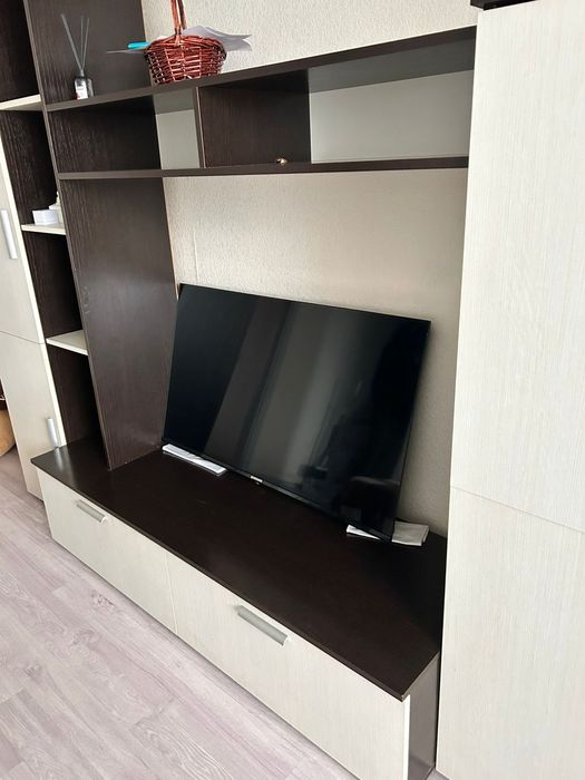 Смарт телевизор.