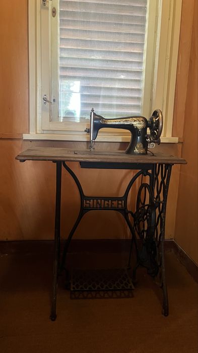 Шевна машина Сингер