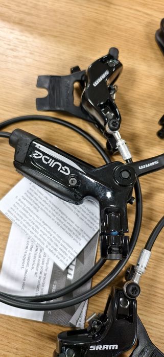 НОВИ ЧЕТИРИБУТАЛНИ SRAM Guide T предна и задна дискови спирачки колело
