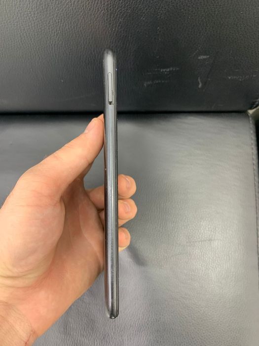 Самсунг а11 в отличном состоянии