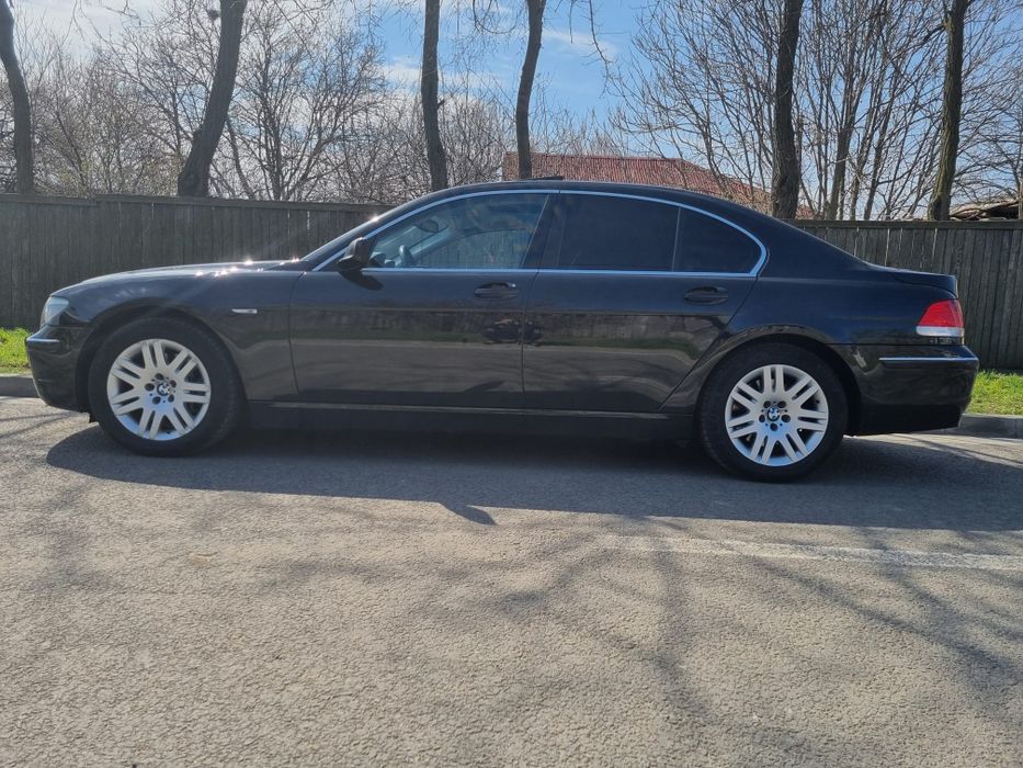Bmw  serie 7   e 65