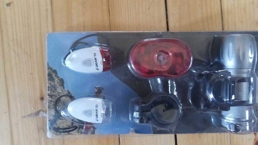 Комплект фар стоп габарити за велосипед колело Gear'D
