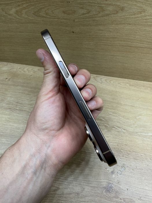 iPhone 16 PRO Max 256Gb Desert titanium 93% battery life