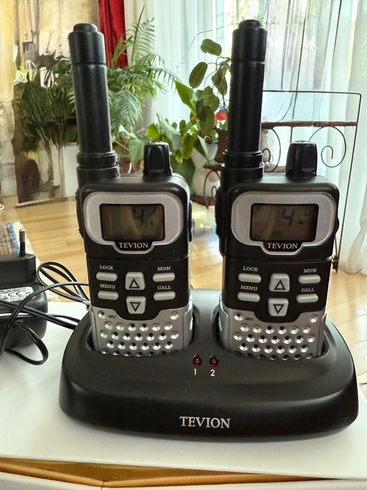 Walkie Talkie Tevion
