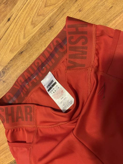 Клин на Gymshark