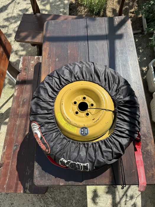 Резервна гума за кола
