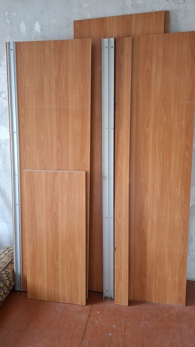 Отдам бесплатно шкаф купе