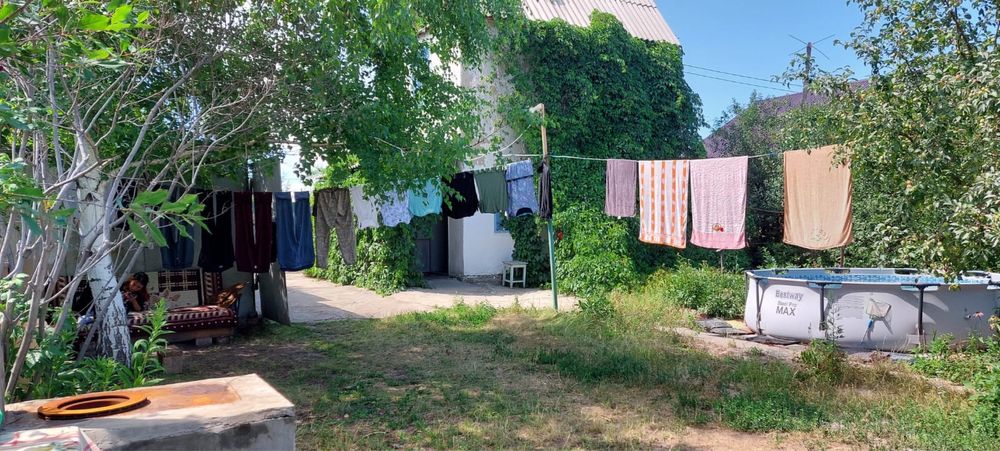 Продается дача, 2 этажа, 10 соток