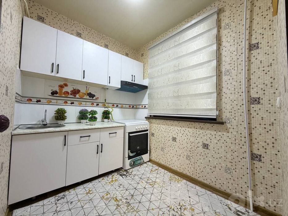 Метро Новза Улица Мукимий Чиланзар Продам 2/3/4 панель балкон 1,5/3