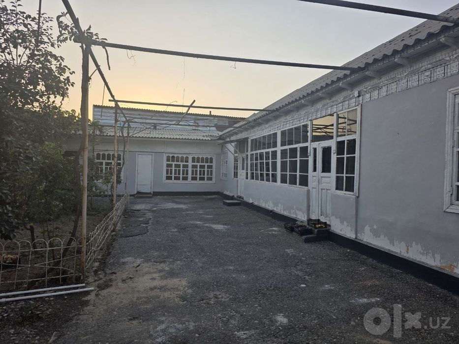 Ховли сотилади 52 000 келишамиз