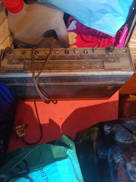 Radio Gloria găsit azi in pod
