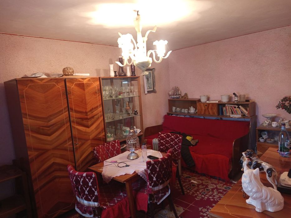 Proprietar vând Garsonieră in Băile Govora