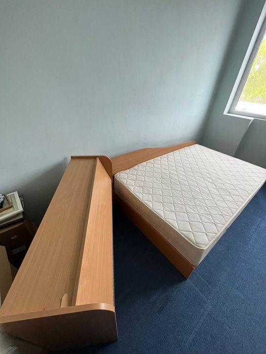 Спалня с ракла и матрак