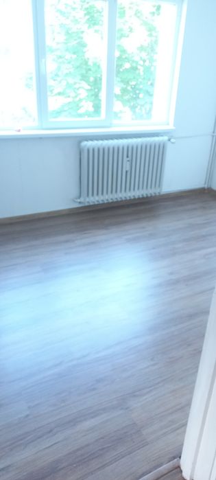 Proprietar inchiriez apartament 2 cam. semidecomandat  Orizont  56mp utili  et.2