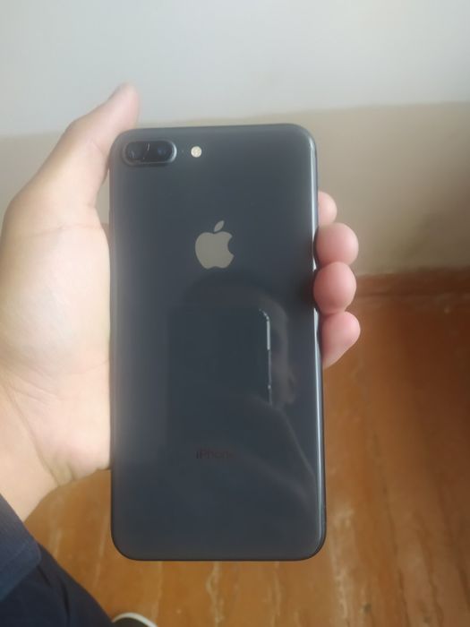 Iphone 8+ 64gb usilliniy 100
