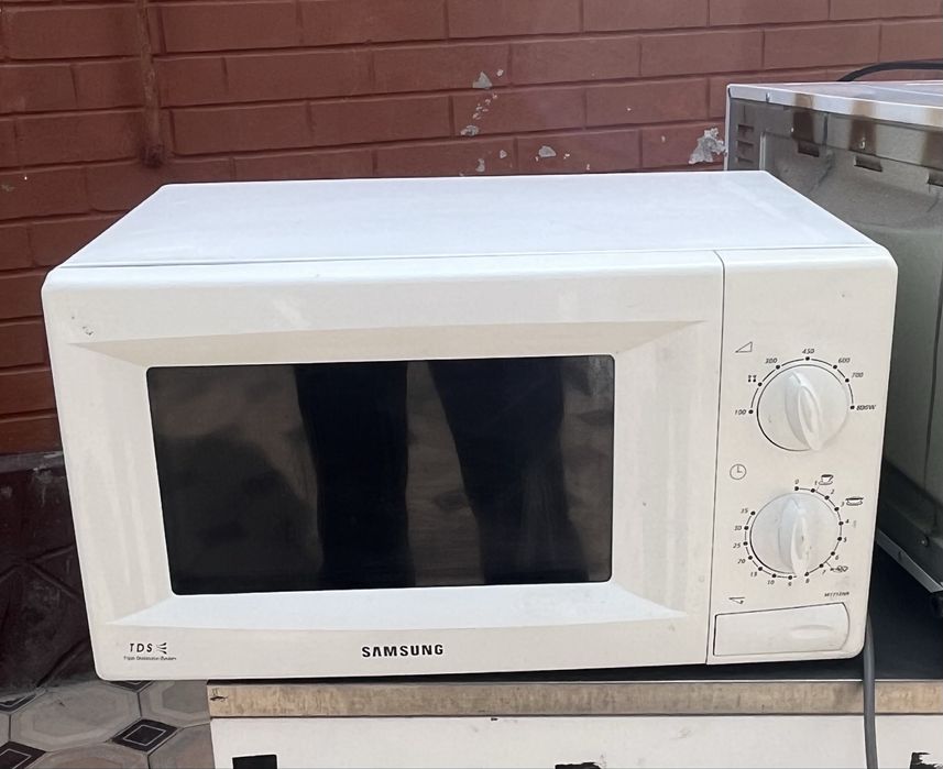 Продам микроволновку