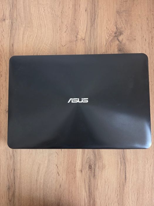 Продаётся ноутбук Asus X555L
