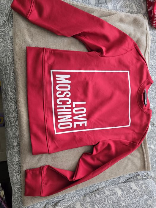 Суичър Love Moschino