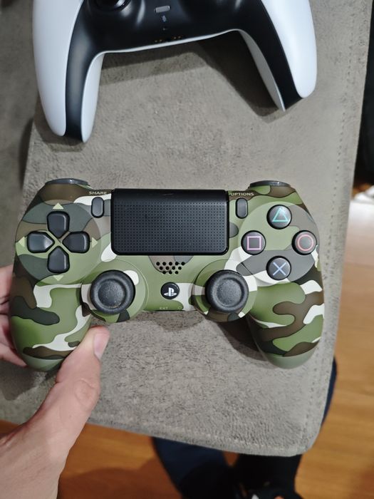 Controller PlayStation PS4 DualShock 4 Camo - Stare IMPECABILĂ!