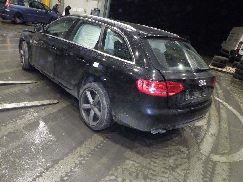 aydi a4 b8 2.0 140/ауди а4 б8 2.0 140 на части