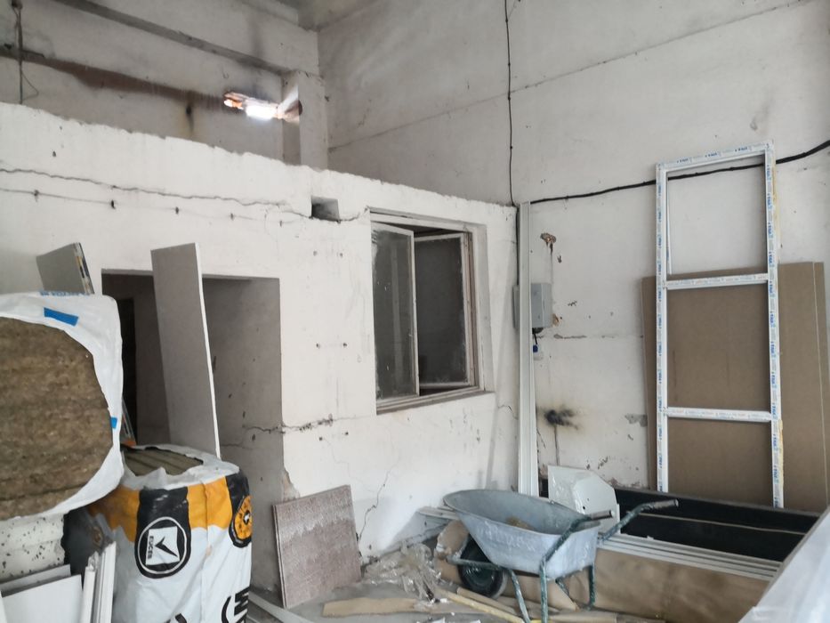 Помещение склад под наем комплекс Христо Ботев