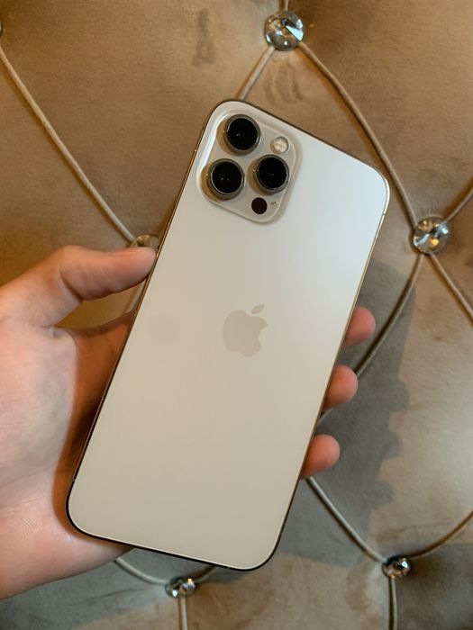 IPhone 12 Pro Max 256 золотистый