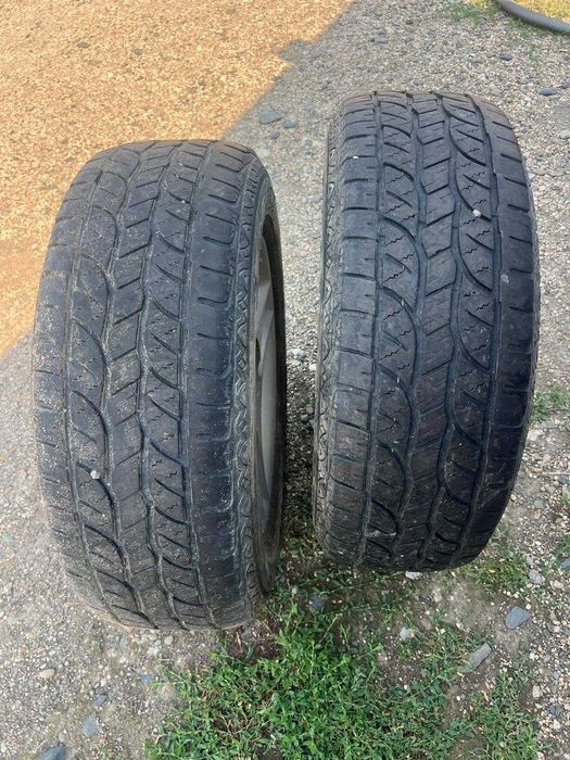 Продам универсальные диски с шинами 235/65 R17