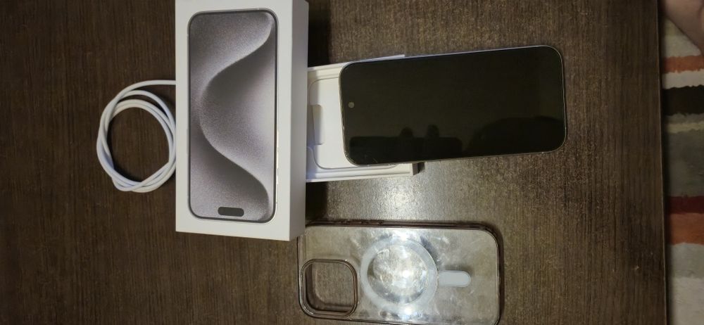 iPhone 15 Pro 128GB White Titanium – stare impecabila