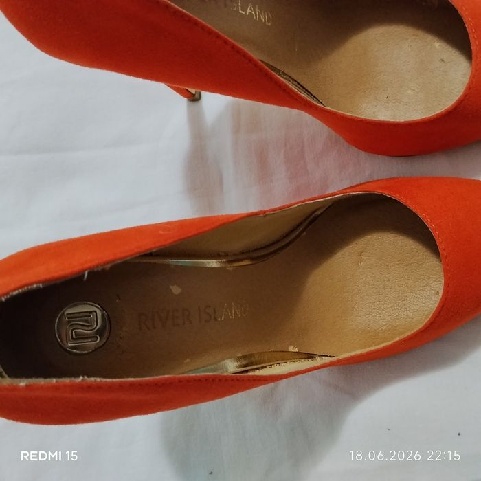 Pantofi stiletto 35 river island