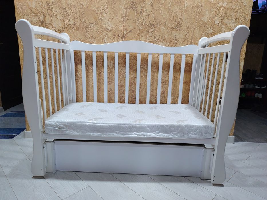 Детская кровать 0-3года
