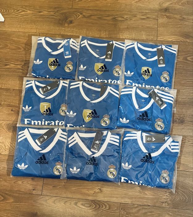 Екипи на Реал Мадрид и Барселона