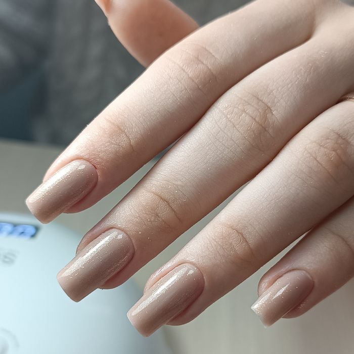 Маникюр, педикюр,наращивание