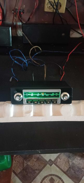 urgent : Radio cu bluetoog integrat grunding