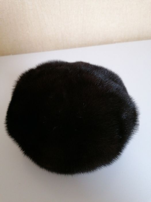 Женские головные уборы