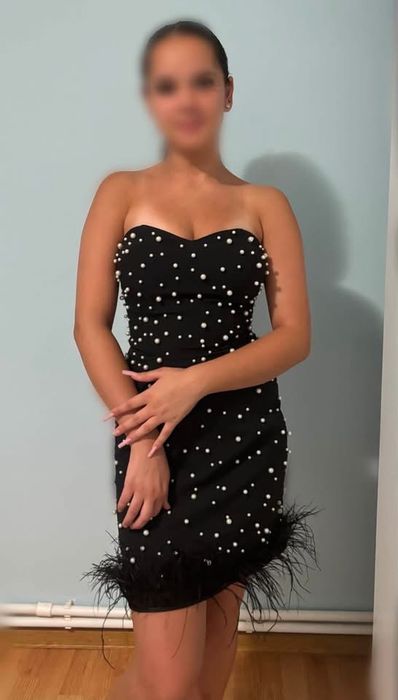 Rochie scurta cu perle