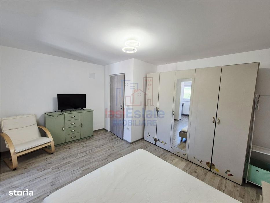 Apartament cu 3 camere utilatmobilat cu parcare
