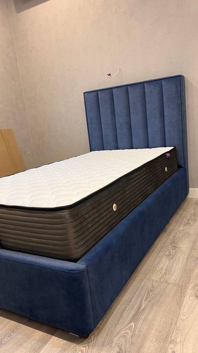 Кровать мягкая МДФ наличии  матрасы