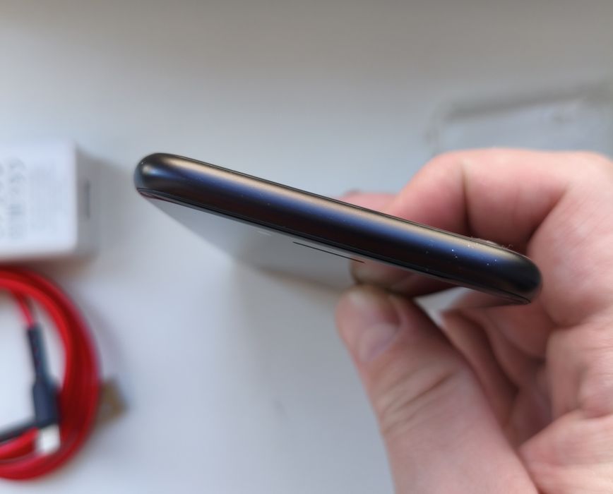 iPhone SE 2020 black 64gb.