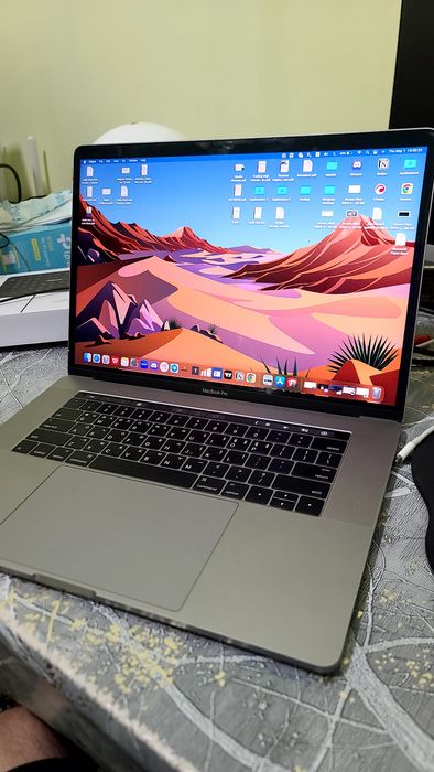 Macbook pro 15.4 inch